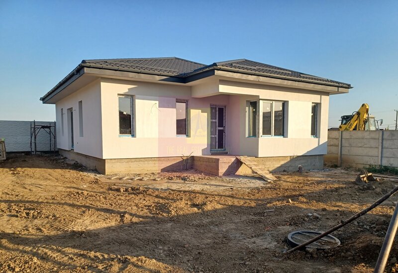 Dragomiresti casa parter 4 camere 2 bai, terasa, apa, canalizare, gaze